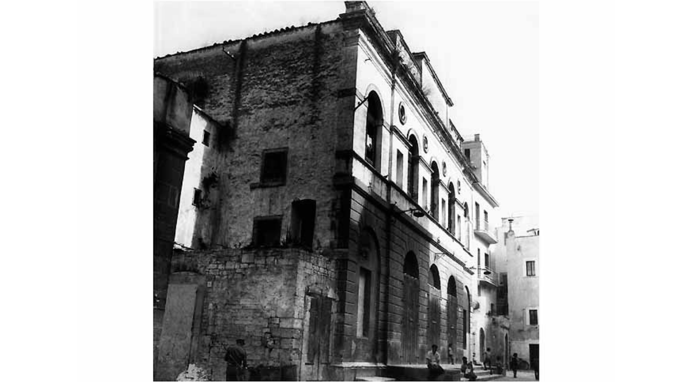 PALAZZO STORICO - TEATRO TRAETTA